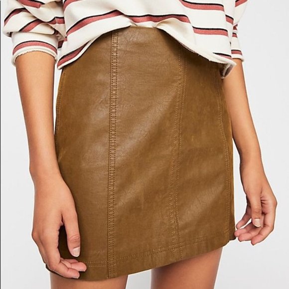 NWT! FREE PEOPLE Modern Femme Vegan Suede Skirt - Picture 5 of 8